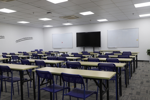 大培訓(xùn)室